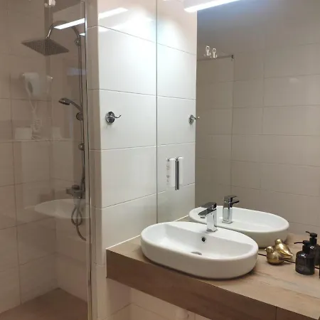 Aleje Jerozolimskie * Varsovia