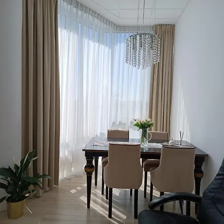 Aleje Jerozolimskie * Varsovia