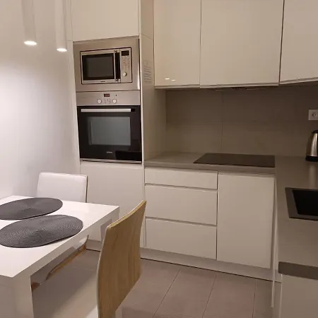 Aleje Jerozolimskie Apartamento *