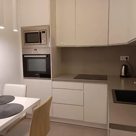 Aleje Jerozolimskie Apartamento