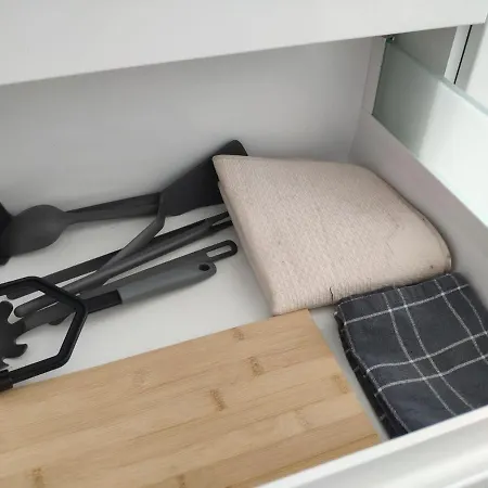 Aleje Jerozolimskie Lägenhet